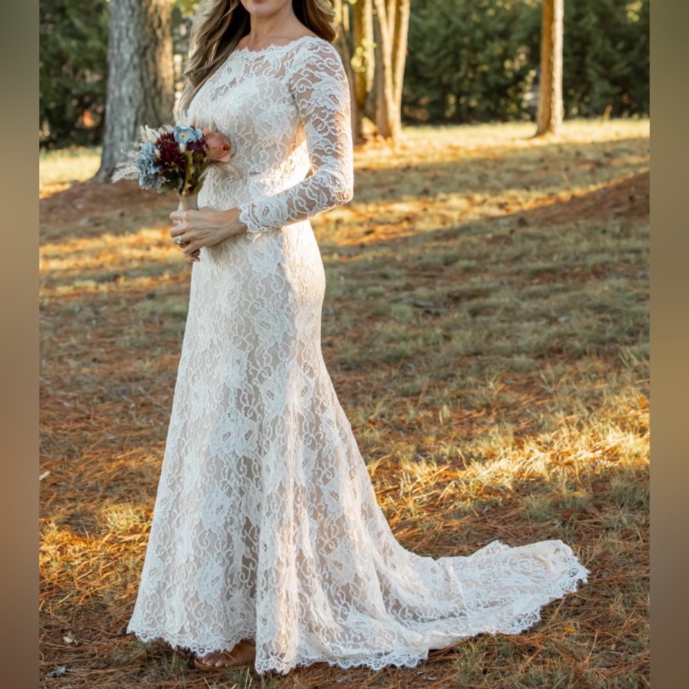 Western wedding gown